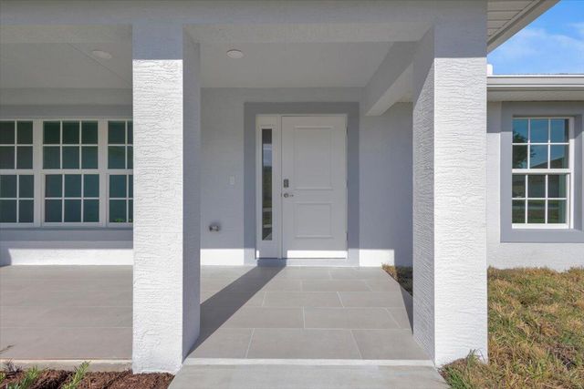 3393 NW 38th Avenue, Okeechobee, FL 34972