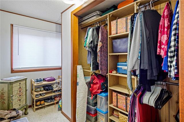 1027 Pershing Street, Eau Claire, WI 54703