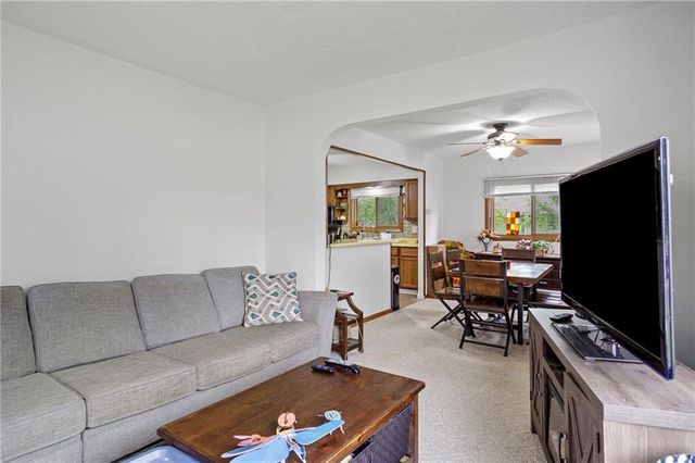 1027 Pershing Street, Eau Claire, WI 54703