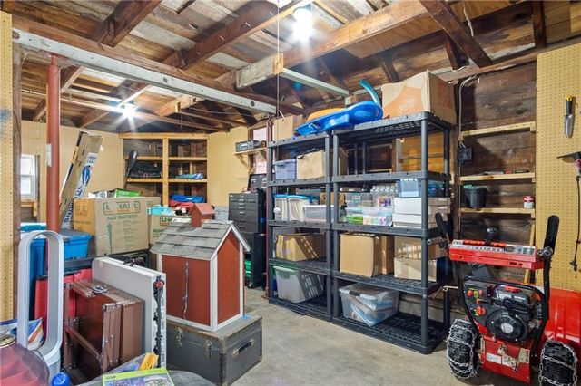 1027 Pershing Street, Eau Claire, WI 54703