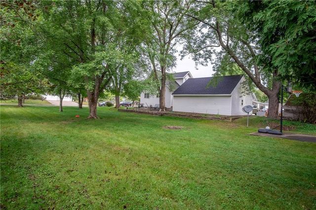 1027 Pershing Street, Eau Claire, WI 54703