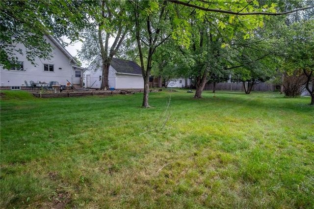 1027 Pershing Street, Eau Claire, WI 54703