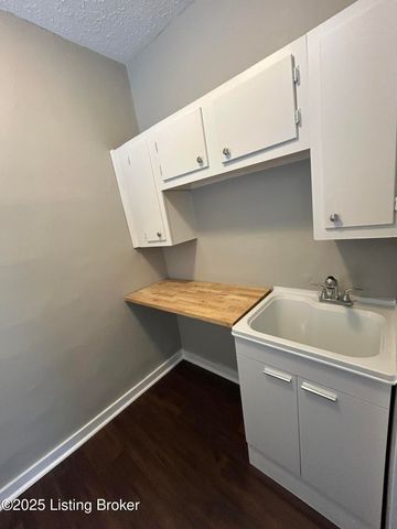 2502 Garland Ave, Louisville, KY 40211