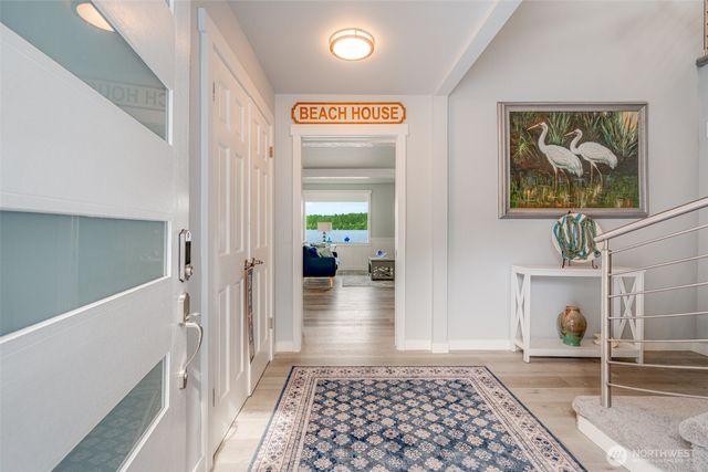 5341 S Bercot Road, Freeland, WA 98249