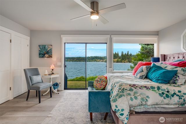 5341 S Bercot Road, Freeland, WA 98249