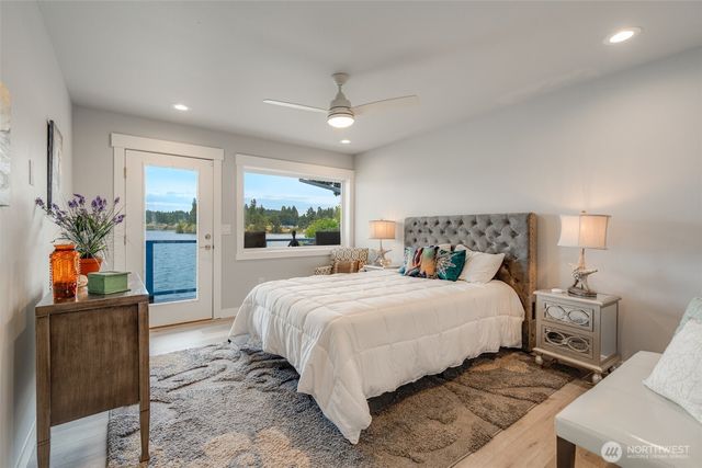 5341 S Bercot Road, Freeland, WA 98249