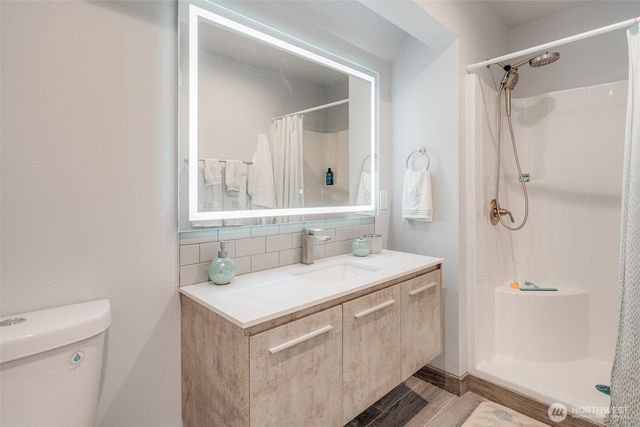 5341 S Bercot Road, Freeland, WA 98249