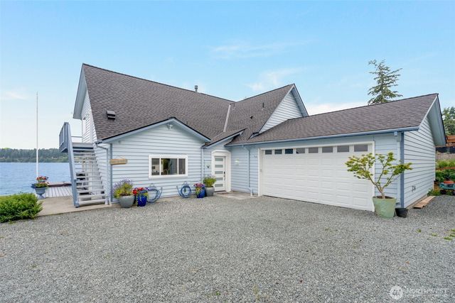 5341 S Bercot Road, Freeland, WA 98249