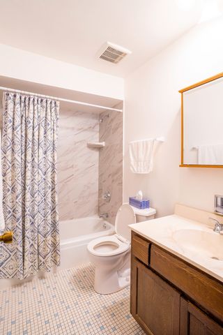 5500 127th Street 5, Alsip, IL 60803