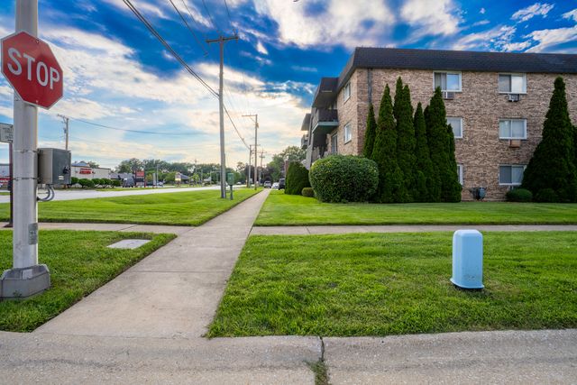 5500 127th Street 5, Alsip, IL 60803