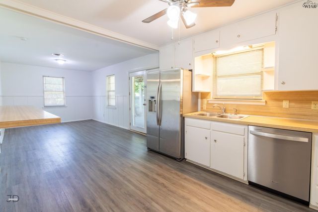 1933 PAWHUSKA DRIVE, Wichita Falls, TX 76309