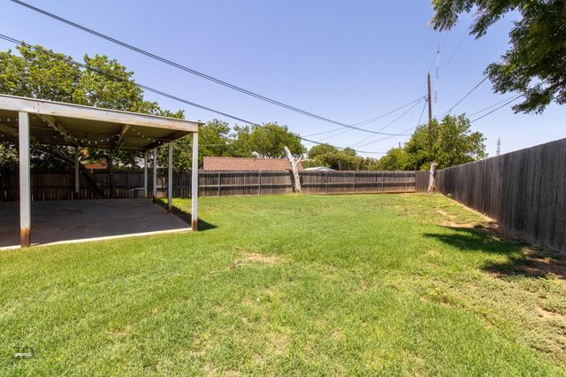 1933 PAWHUSKA DRIVE, Wichita Falls, TX 76309