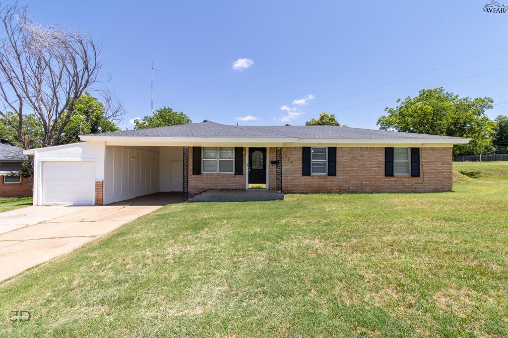 1933 PAWHUSKA DRIVE, Wichita Falls, TX 76309