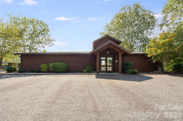 76 Dancing Wind Lane, Marshall, NC 28753