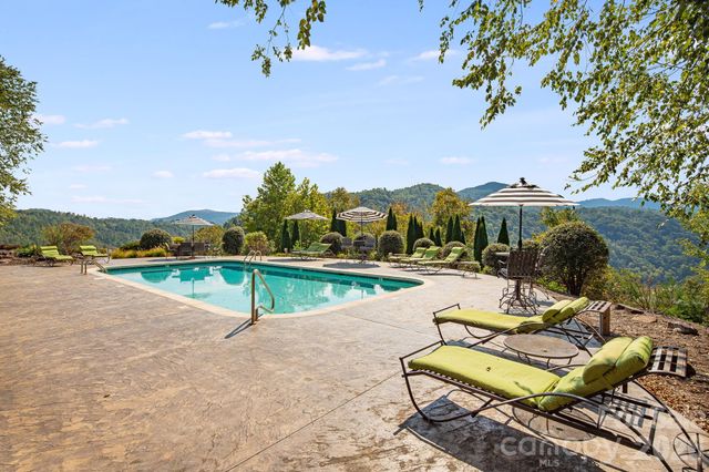 76 Dancing Wind Lane, Marshall, NC 28753