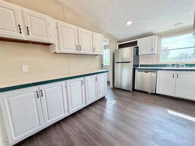 9721 Limestone Court, Joshua, TX 76058