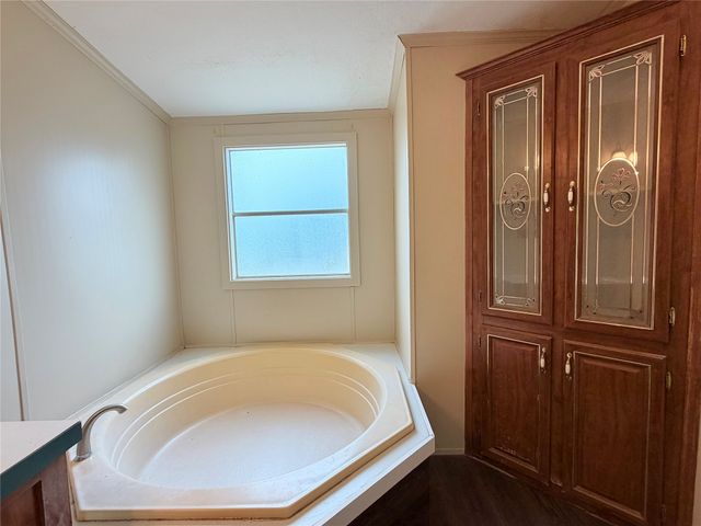 9721 Limestone Court, Joshua, TX 76058