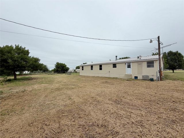 9721 Limestone Court, Joshua, TX 76058