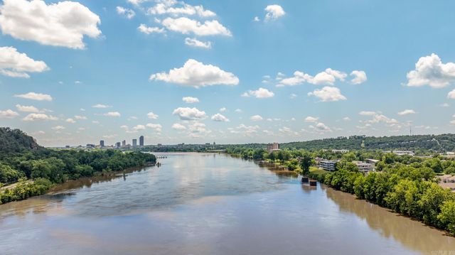 2510 Riverfront Dr Apt 5, Little Rock, AR 72202