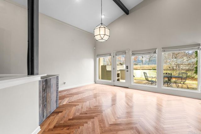 2510 Riverfront Dr Apt 5, Little Rock, AR 72202