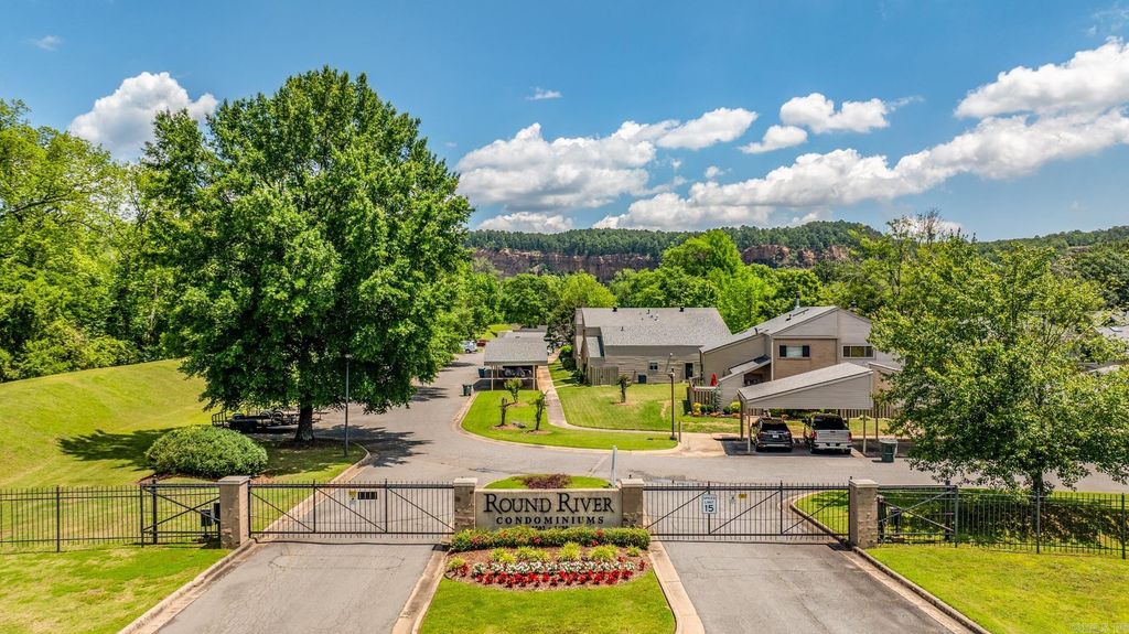 2510 Riverfront Dr Apt 5, Little Rock, AR 72202