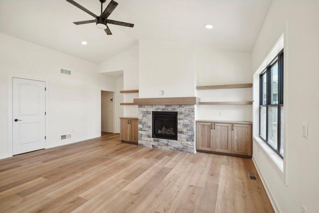 6489 Ridge View Way, Deforest, WI 53532