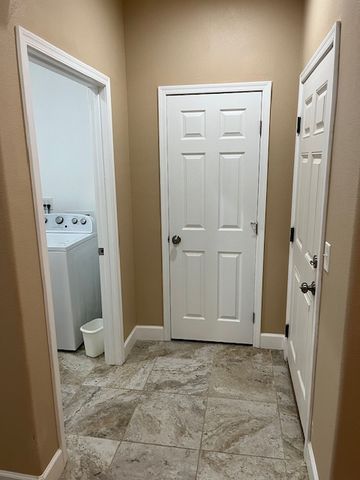 4926 S Mesa Verde Drive, Fort Mohave, AZ 86426