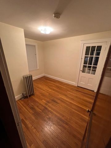 125 Pleasant St 2, Watertown, MA 02472