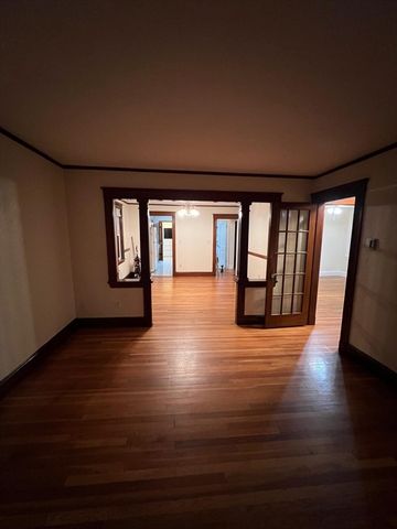 125 Pleasant St 2, Watertown, MA 02472