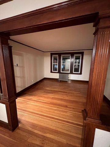 125 Pleasant St 2, Watertown, MA 02472