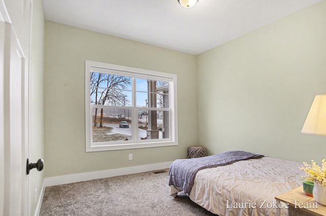 671 Leonard Street Nw, Tallmadge Twp, MI 49534