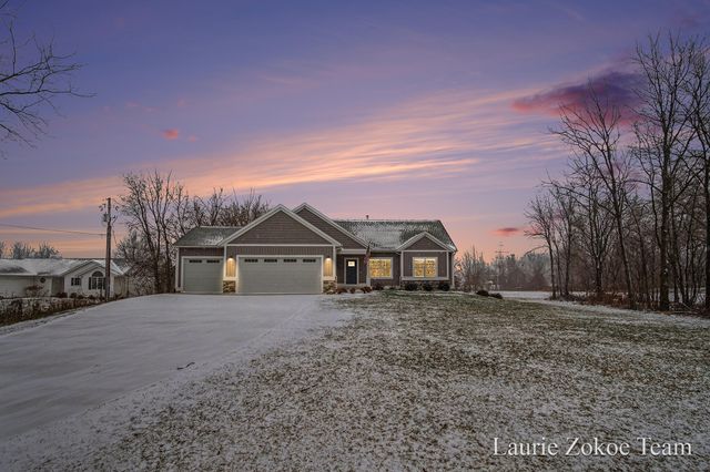 671 Leonard Street Nw, Tallmadge Twp, MI 49534