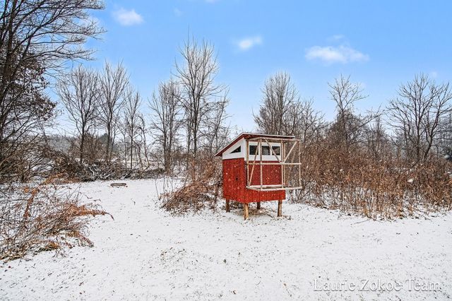 671 Leonard Street Nw, Tallmadge Twp, MI 49534