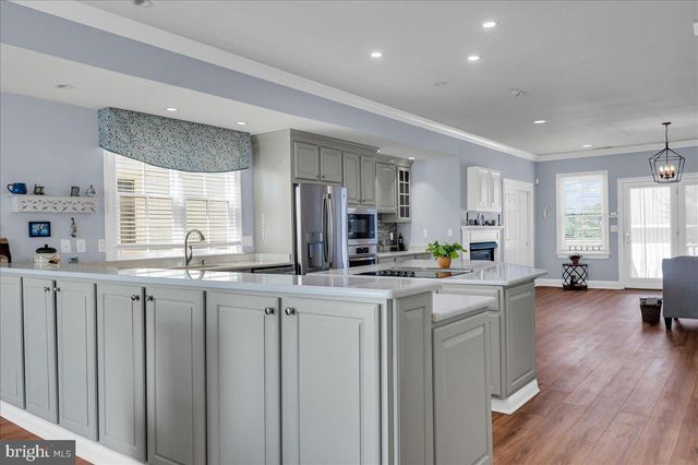 258 E 2ND ST, New Castle, DE 19720