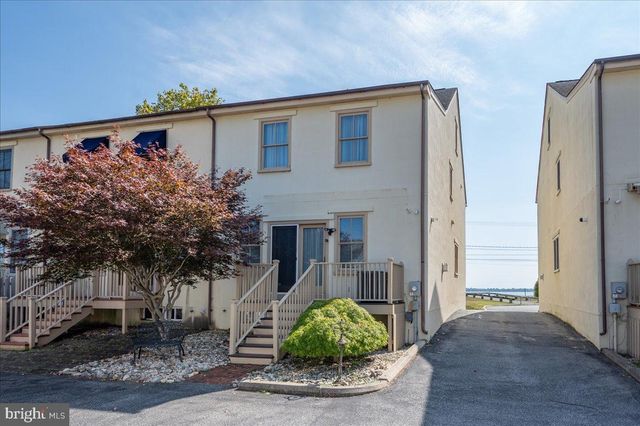 258 E 2ND ST, New Castle, DE 19720