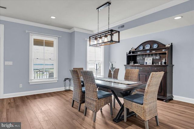 258 E 2ND ST, New Castle, DE 19720