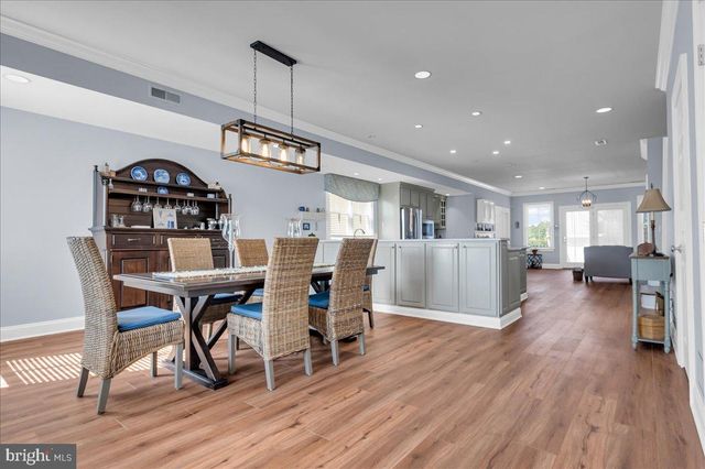 258 E 2ND ST, New Castle, DE 19720