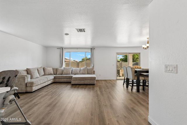 17145 W STRAIGHT ARROW Lane, Surprise, AZ 85387
