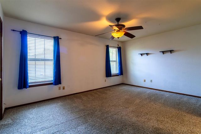 4400 Hemingway Drive 217, Oklahoma City, OK 73118