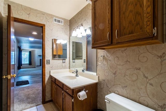 4400 Hemingway Drive 217, Oklahoma City, OK 73118