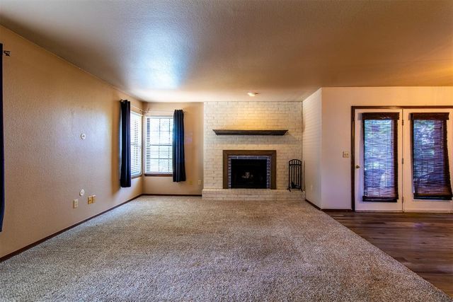 4400 Hemingway Drive 217, Oklahoma City, OK 73118
