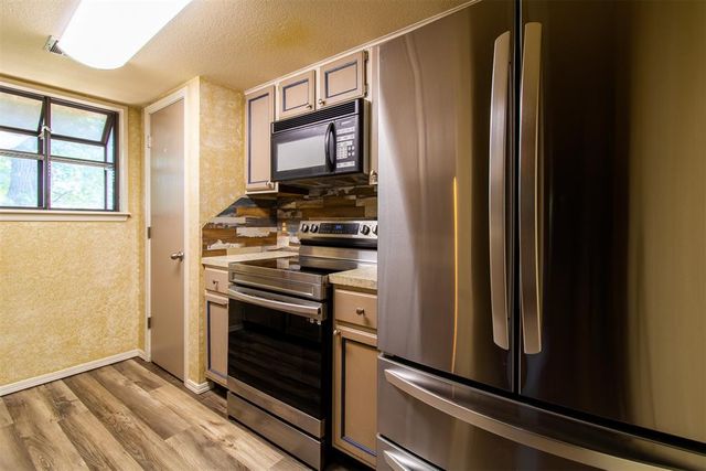 4400 Hemingway Drive 217, Oklahoma City, OK 73118