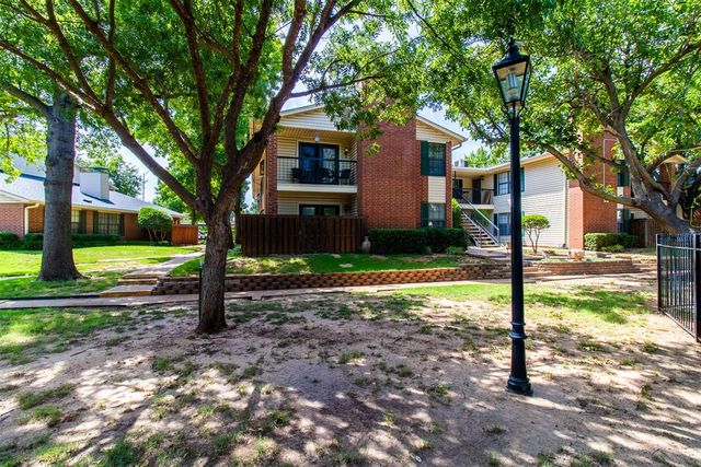 4400 Hemingway Drive 217, Oklahoma City, OK 73118