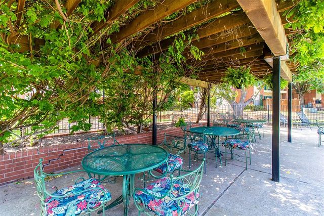 4400 Hemingway Drive 217, Oklahoma City, OK 73118