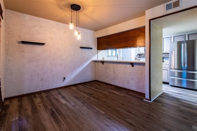 4400 Hemingway Drive 217, Oklahoma City, OK 73118