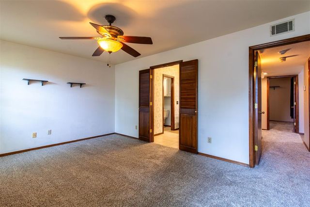 4400 Hemingway Drive 217, Oklahoma City, OK 73118