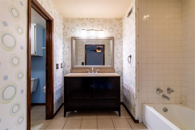 4400 Hemingway Drive 217, Oklahoma City, OK 73118