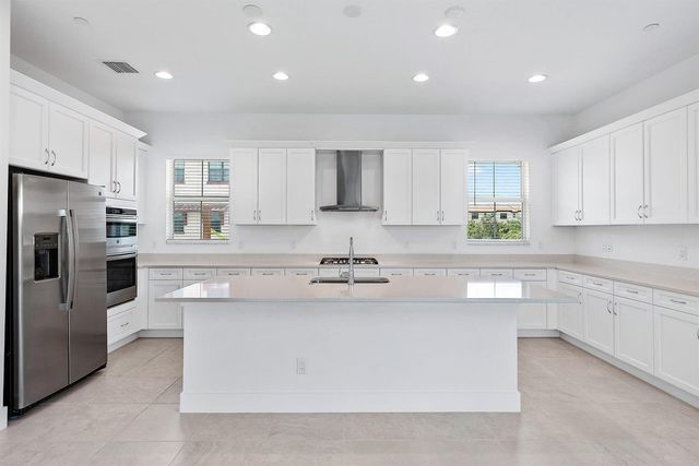 12625 MACHIAVELLI Way, Palm Beach Gardens, FL 33418