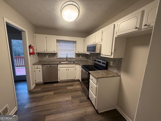 90 Belmont Farms Drive, Ellenwood, GA 30294