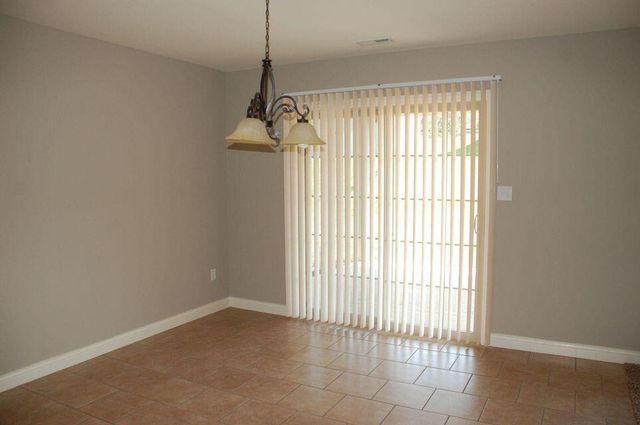 3206 ELEPHANT DR, Columbia, MO 65202